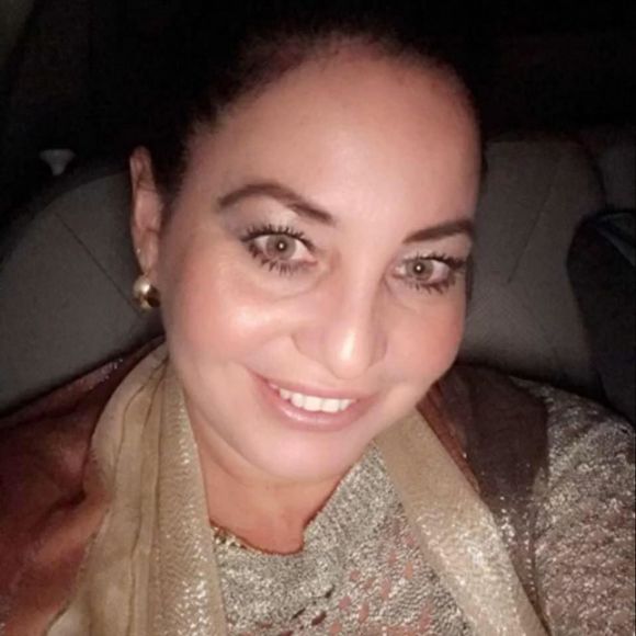 Meet your Posher, Yadimi - Picture 1 of 1